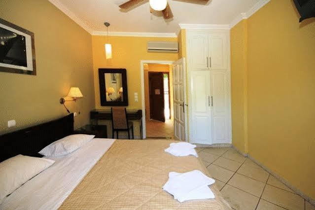 Bella Vista Hotel And Apartments Parga Extérieur photo